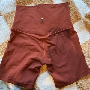 ALIGN SIZE 2 6” shorts